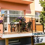 Neriesapartment No.3 With Terrace In Centrum Lejlighed *