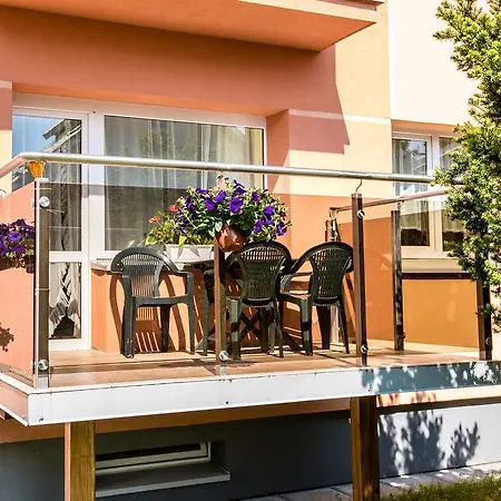 Neriesapartment No.3 With Terrace In Centrum Apartament *