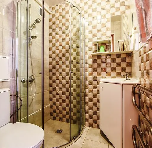 Neriesapartment No.3 With Terrace In Centrum