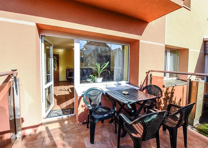 Neriesapartment No.3 With Terrace In Centrum * Palanga