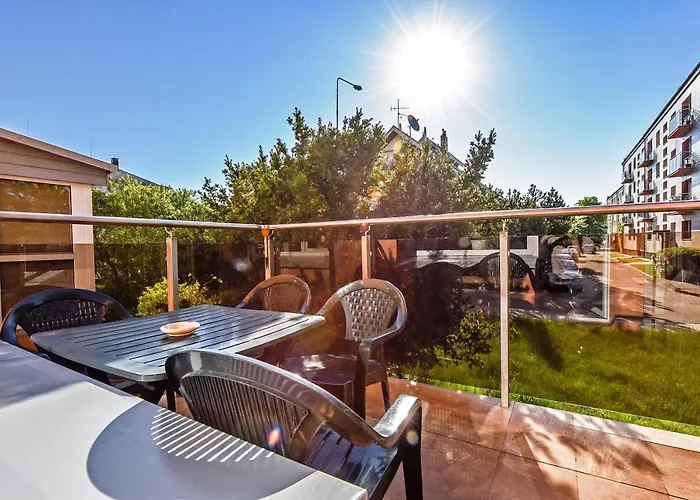 Neriesapartment No.3 With Terrace In Centrum Daire *